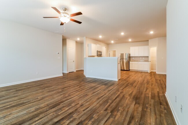 Foto del edificio - 3359 Bridgewood Dr