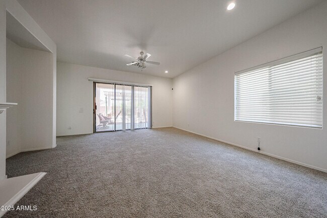 Building Photo - 2318 N Boulder Mountain