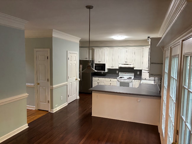 Building Photo - 7509 Venture Ct
