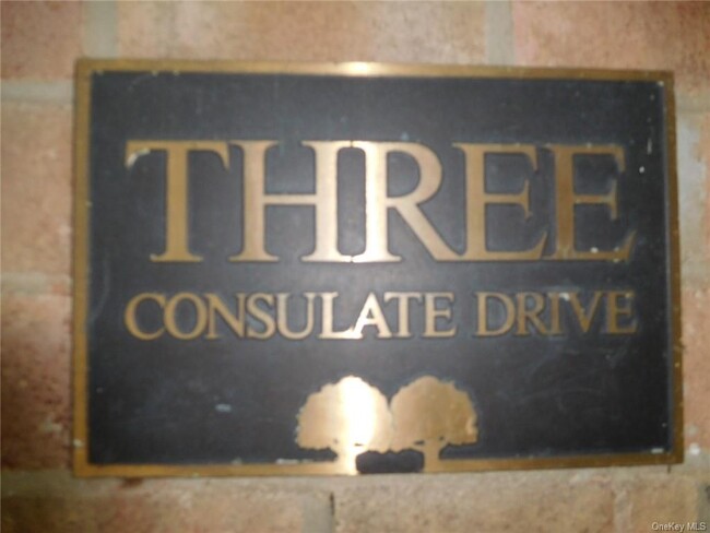 Building Photo - 3 Consulate Dr
