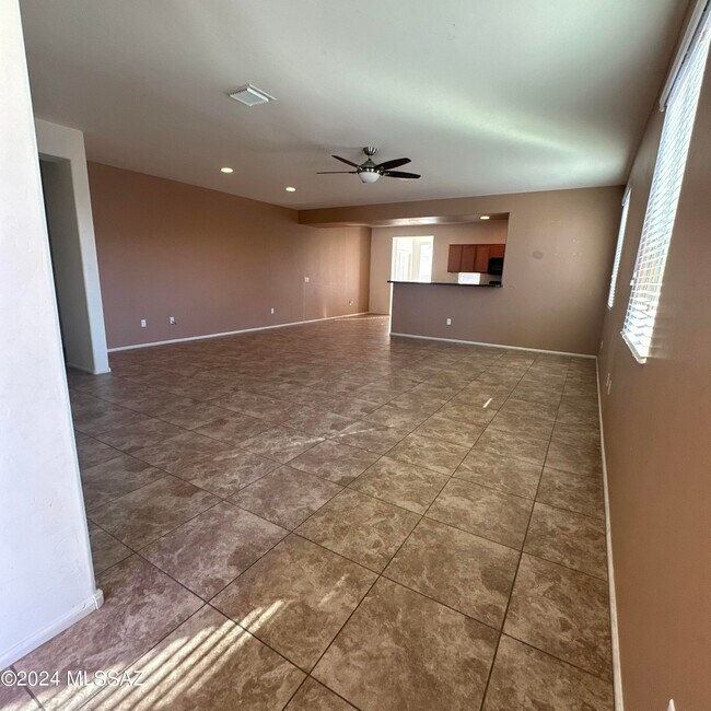 Building Photo - 7480 S Salt Water Dr