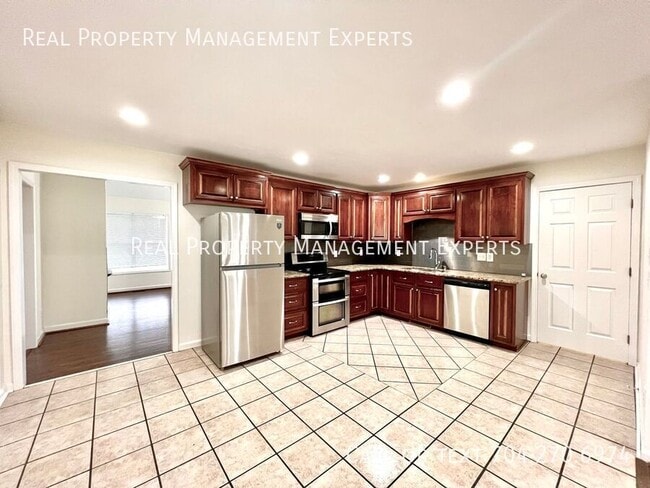 Foto del edificio - 133 Polaris Dr