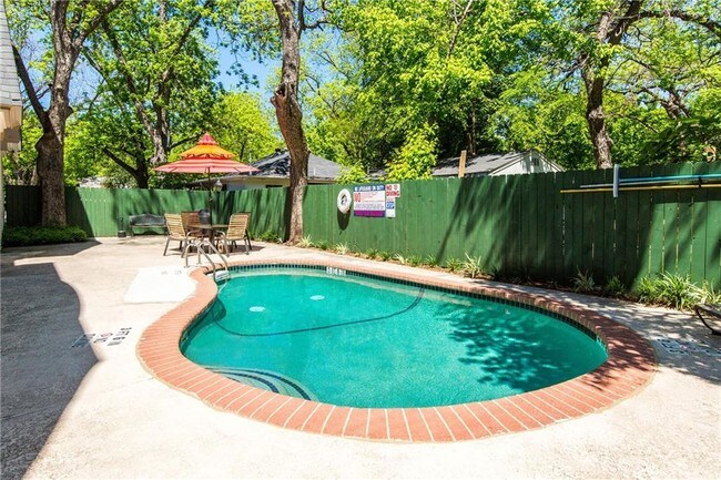 Foto del edificio - 4505 Avenue D