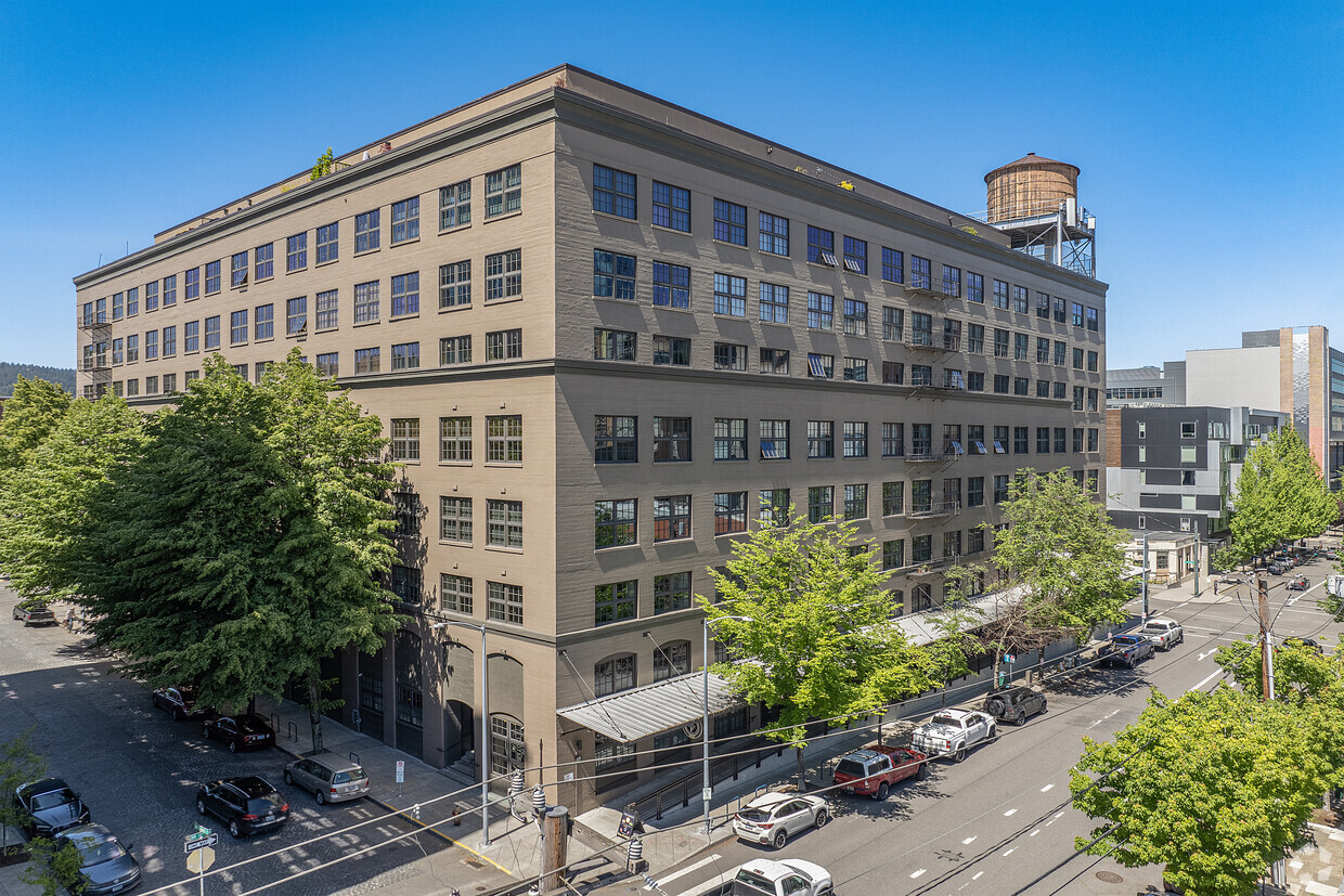 Primary Photo - Marshall Wells Loft