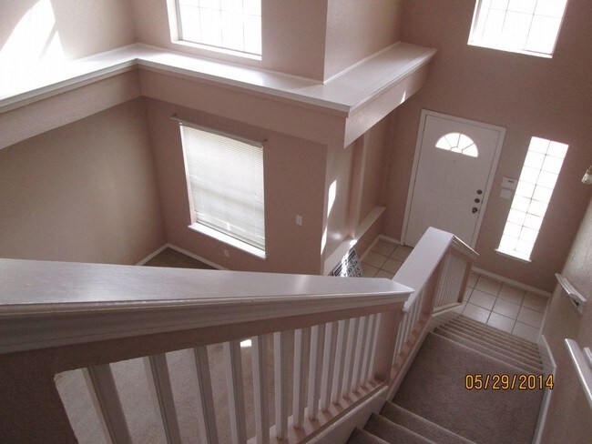 Building Photo - 3412 Tea Rose Pl