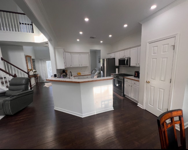 Building Photo - 2757 Bluestem Path SW