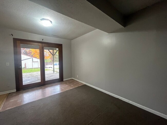 Foto del edificio - 6248-6250 45th St N