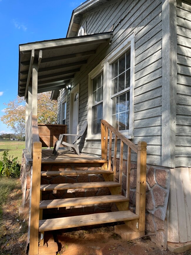 Building Photo - 4006 VZ County Road 1502