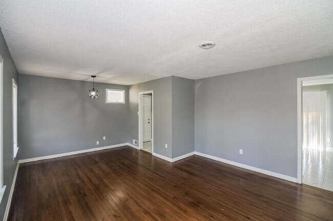 Foto del edificio - 4559 Cottonwood Rd
