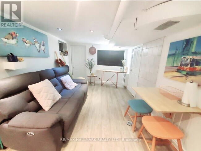 Photo du bâtiment - 21 Khedive Ave