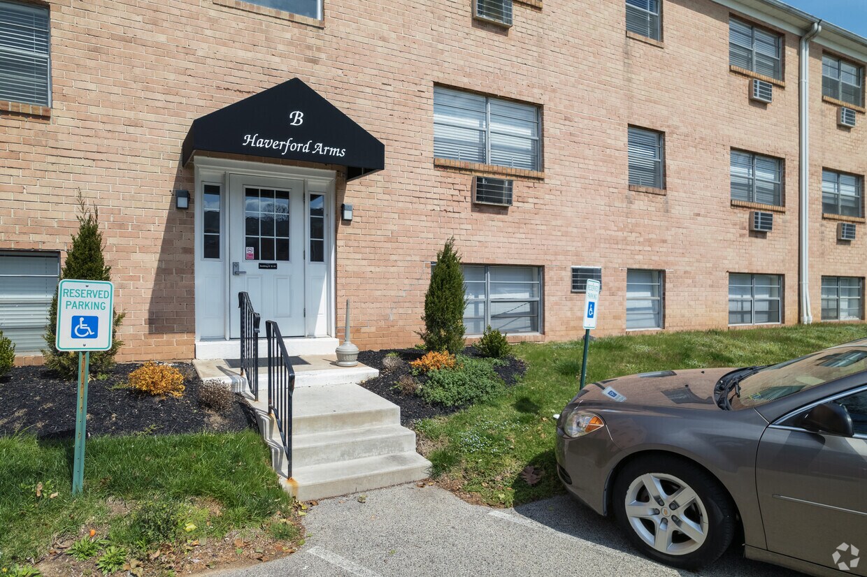 Haverford Arms Apartments Apartments in Havertown, PA