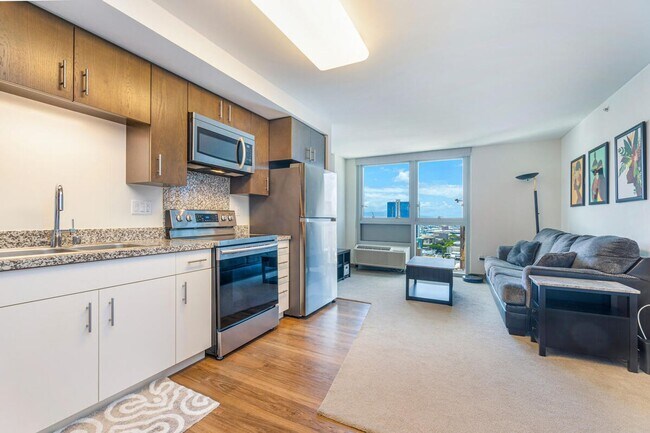 Building Photo - Ke Kilohana - 32nd floor Fully furnished 1...