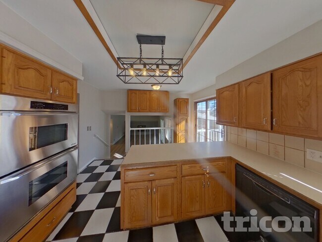 Foto del edificio - 2305 Providence Cir