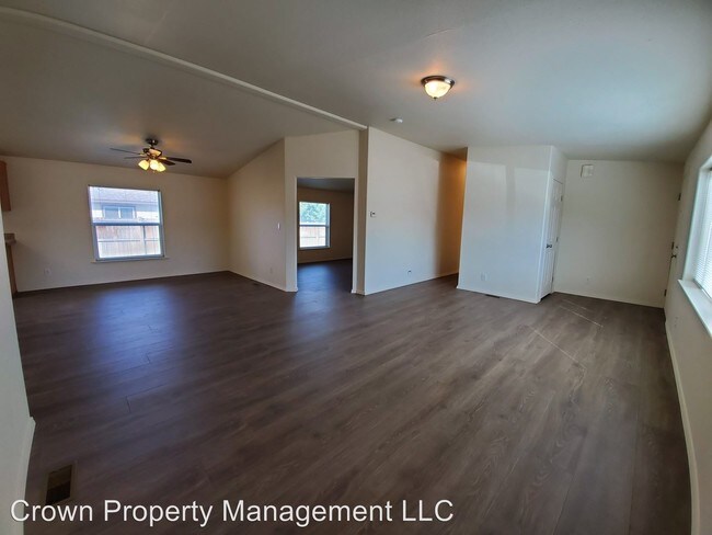 Building Photo - 3 br, 2 bath House - 1492 Larkspur Dr.
