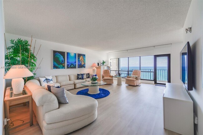 Foto del edificio - 4900 N Ocean Blvd