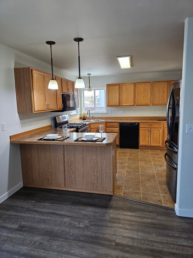 kitchen - 1714 Concord Hill Dr