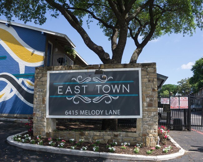 East Town Apartments Dallas, TX