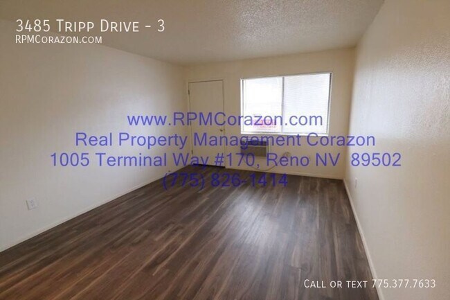 Foto del edificio - 3485 Tripp Dr