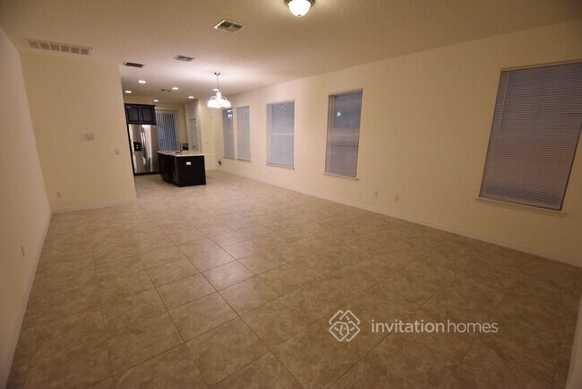Foto del edificio - 7812 Winter Wren St