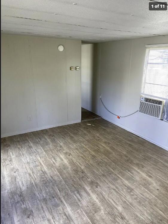 Building Photo - 2112 S Dixie Rd