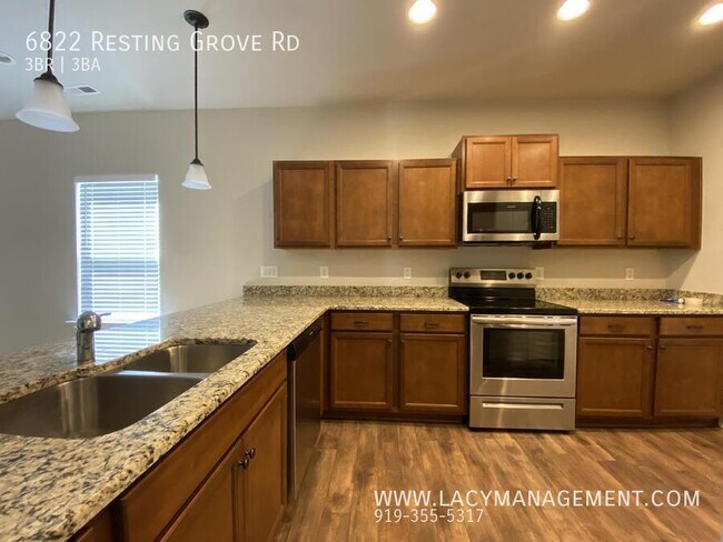 Building Photo - 6822 Resting Grv Rd