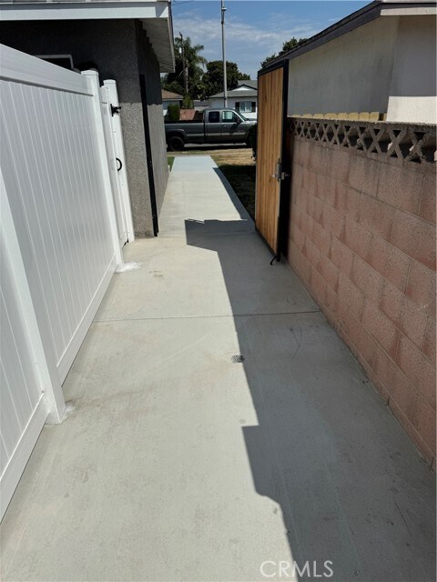 Foto del edificio - 13293 Arizona St