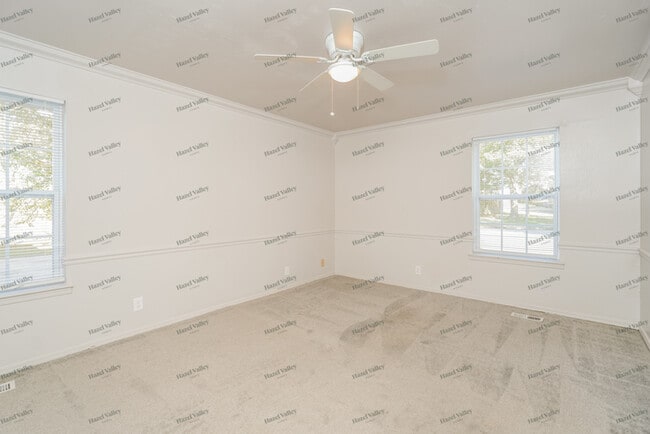 Building Photo - 2613 W Houston Pl