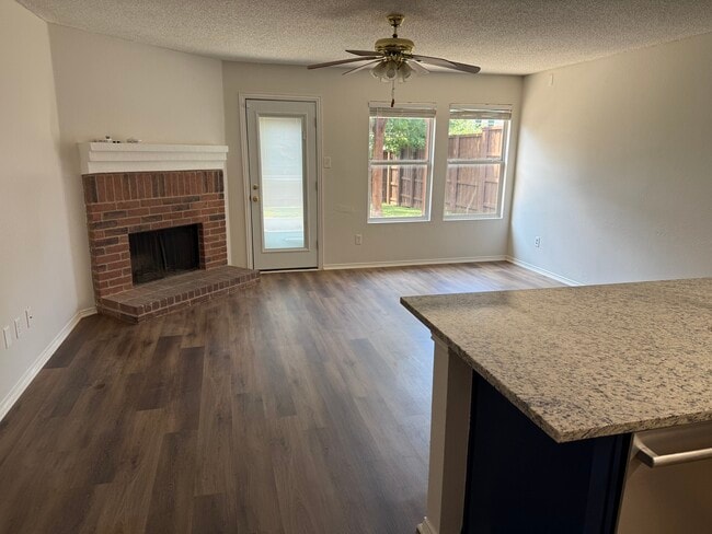 Foto del edificio - 1203 Maritime Ln