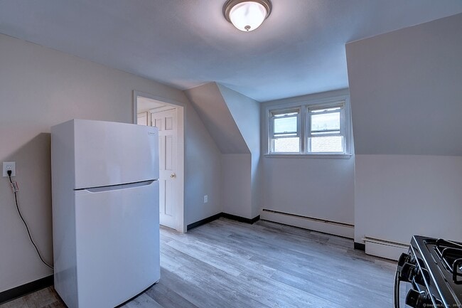 Foto del edificio - 93 Meadow St