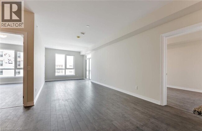 Building Photo - 150 Oak Park Blvd