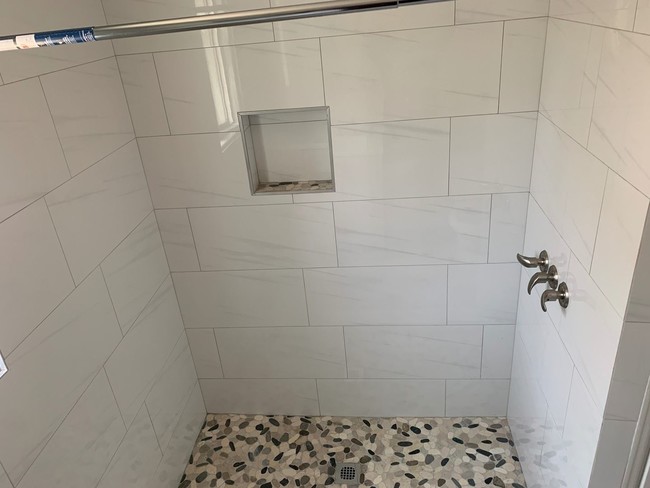Foto del edificio - 3 br, 1 bath House - 932 5th Avenue