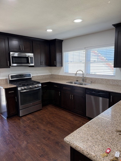 Foto principal - 176 Bethune Way