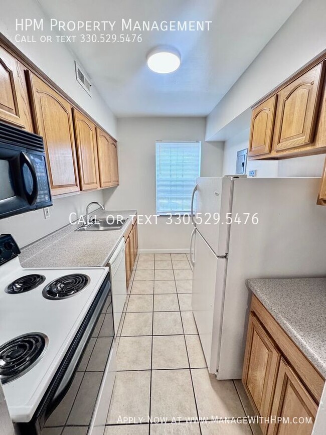 Building Photo - 3310 Warrensville Center Rd