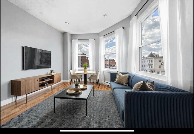 Foto del edificio - 1810 Dorchester Ave