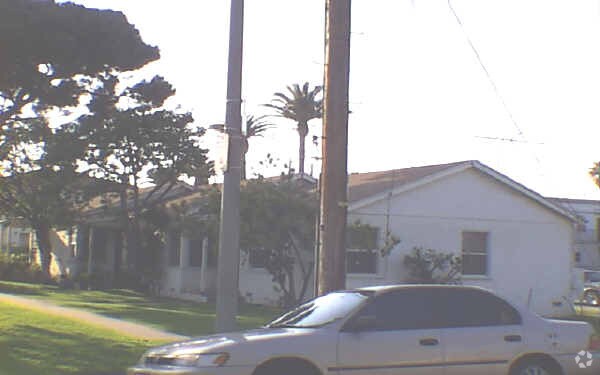 Primary Photo - 943 Gulf Ave