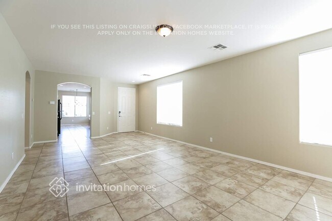 Building Photo - 10205 W Cordes Rd