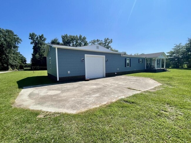 Building Photo - 312 Alvin Rd