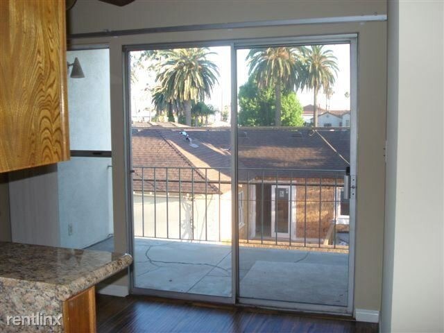 Building Photo - 115 Redondo Ave