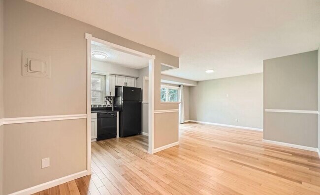 Building Photo - 11921 Tarragon Rd