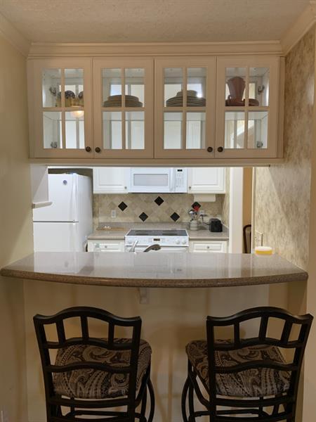 Building Photo - 110 Barrington Hills Dr