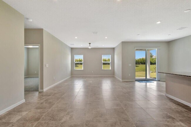 Building Photo - 12639 SW Forli Way