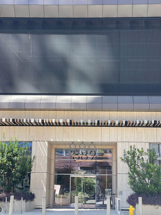 Foto del edificio - 889 Francisco St