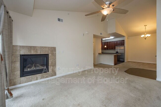 Building Photo - 804 Summer Hawk Drive