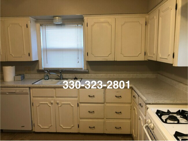 Foto del edificio - 1230 Ridge Rd NW