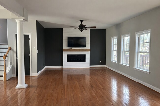 Foto del edificio - 8906 Sawgrass Pl