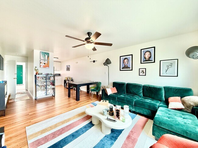 Foto del edificio - 670 Hillside Blvd