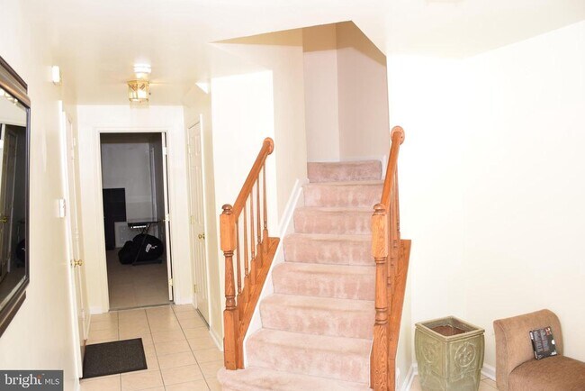 Building Photo - 7960 Quill Point Dr