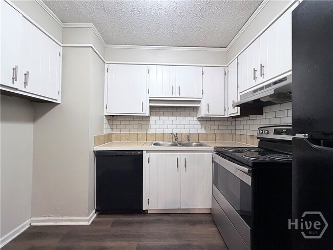 Building Photo - 177 Firewood St