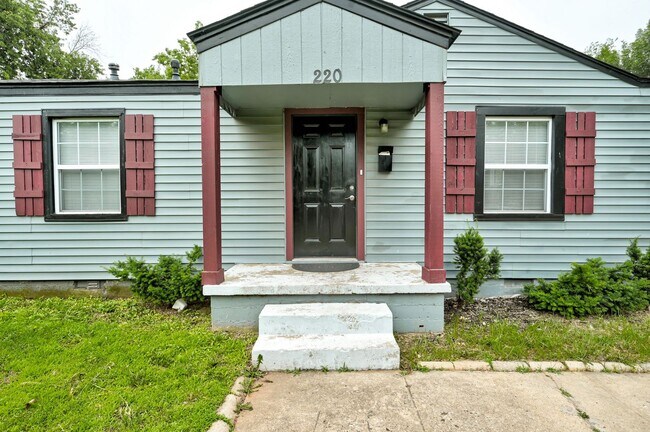Building Photo - Beautiful 3 Bed 2 Bath Home Near Tinker Ai...