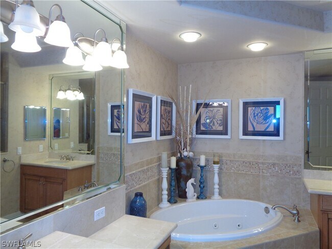 Building Photo - 580 El Camino Real